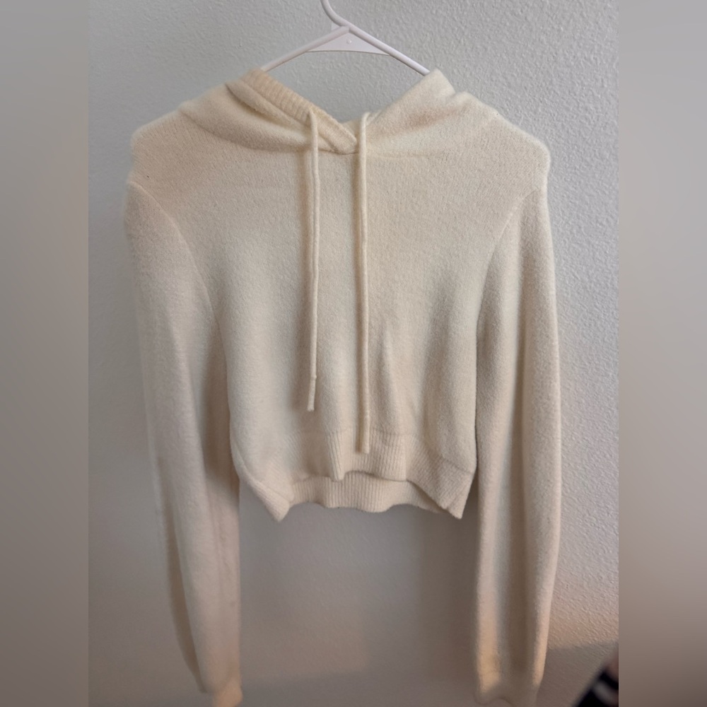 Zara Off-White Knit Sweater